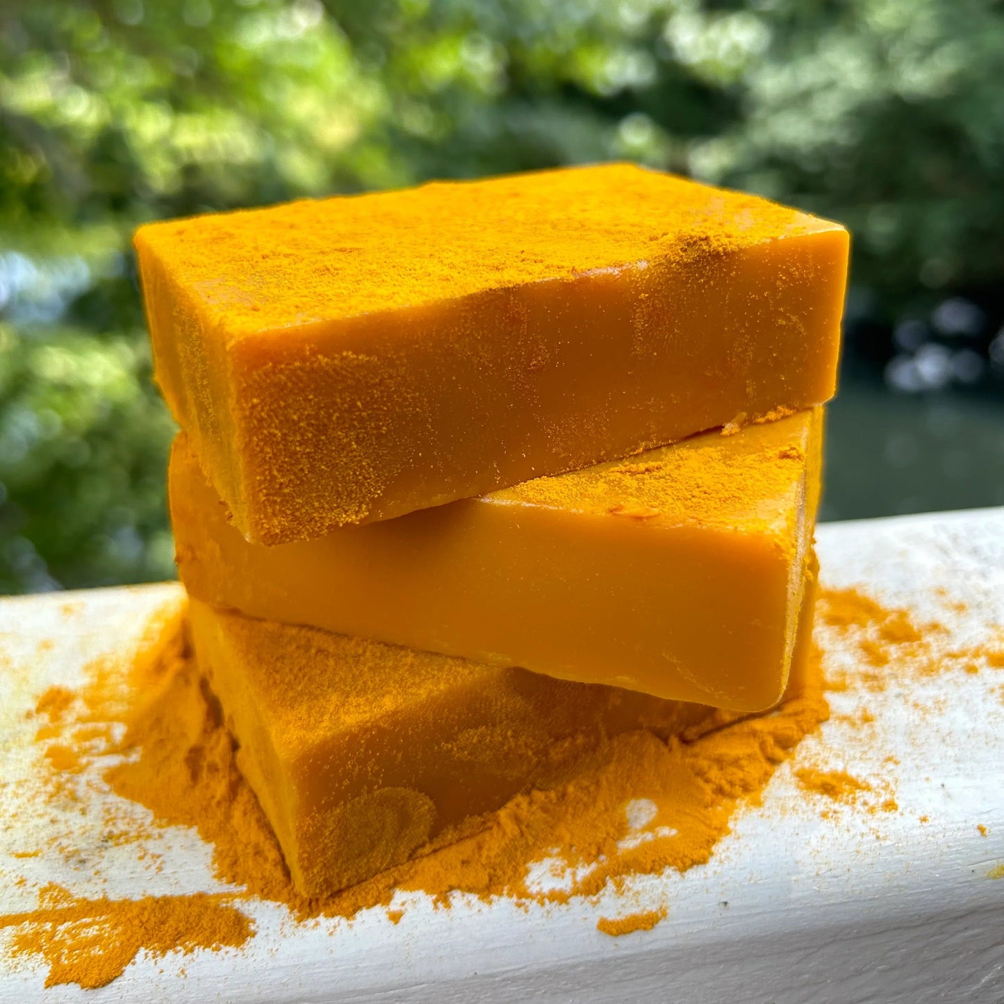 Savon Bio Curcuma Lumineux